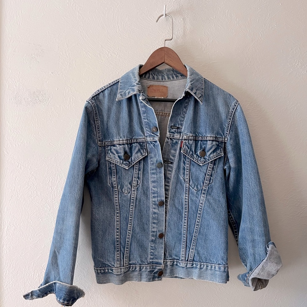 Big E Levi’s Denim Jacket - image 1